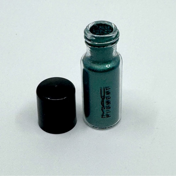 MAC Cosmetics Pigments Set - Picture 12 of 14